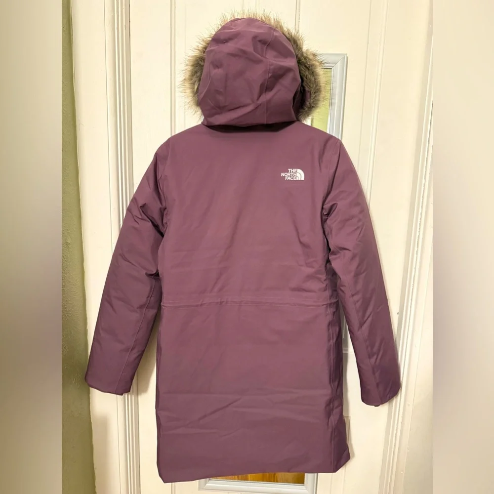 The North Face midnight mauve Arctic Parka - Picture 12 of 16